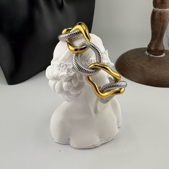 Gold & Silver Chunky Chain Bracelet ✨ - Picture 3 of 10